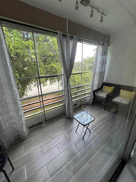 Image 22 of 23 For 8818 Mcnab Rd  303