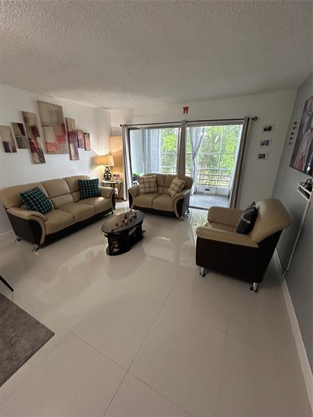 Image 5 of 23 For 8818 Mcnab Rd  303