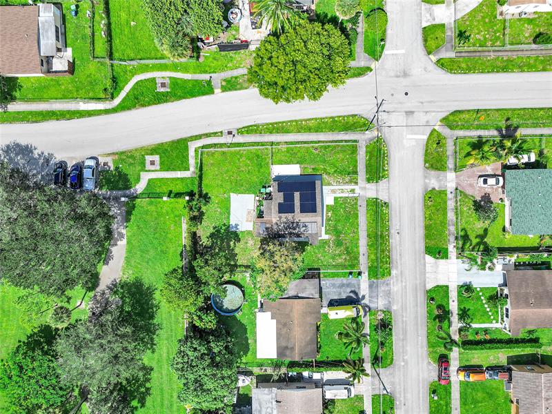 Image 36 of 39 For 891 34th Ter