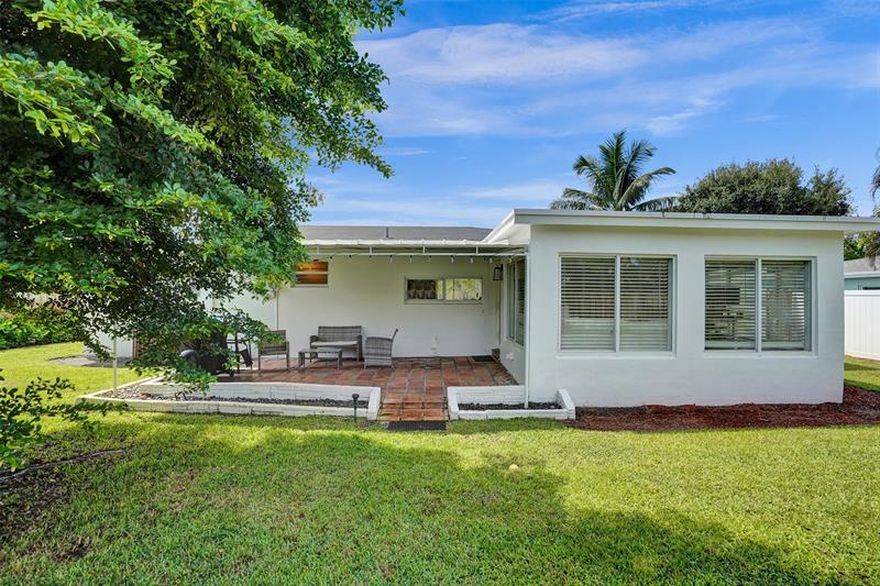Image 40 of 52 For 2136 3rd Way