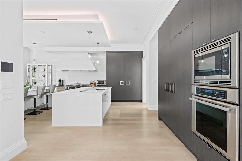 Image 10 of 44 For 150 Kings Rd