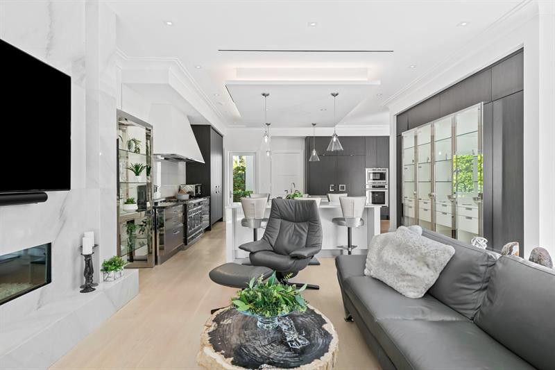 Image 11 of 44 For 150 Kings Rd