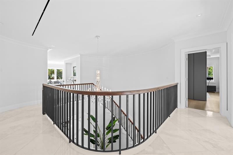 Image 23 of 44 For 150 Kings Rd