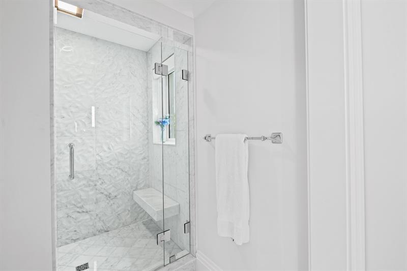 Image 31 of 44 For 150 Kings Rd