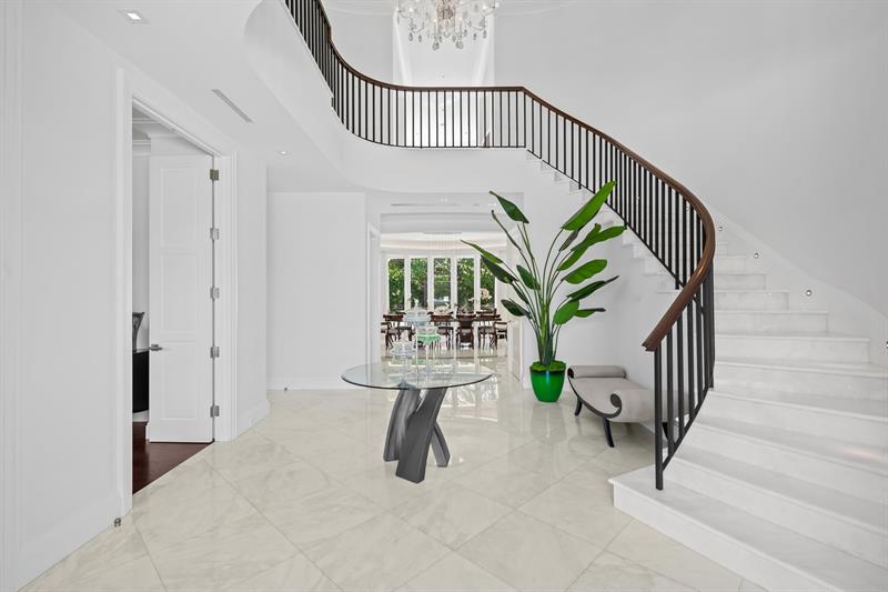 Image 4 of 44 For 150 Kings Rd