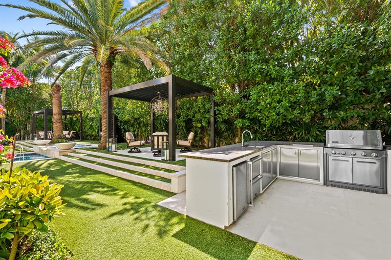 Image 43 of 44 For 150 Kings Rd