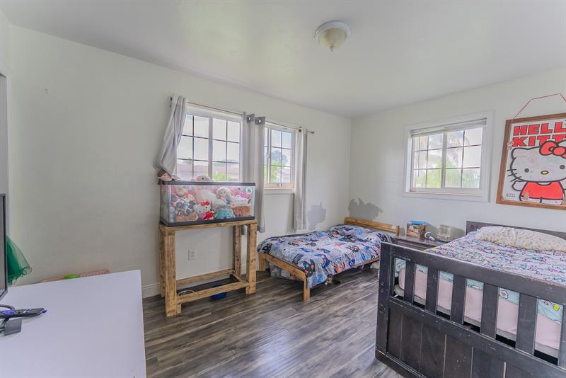 Image 12 of 27 For 2011 97th Ter