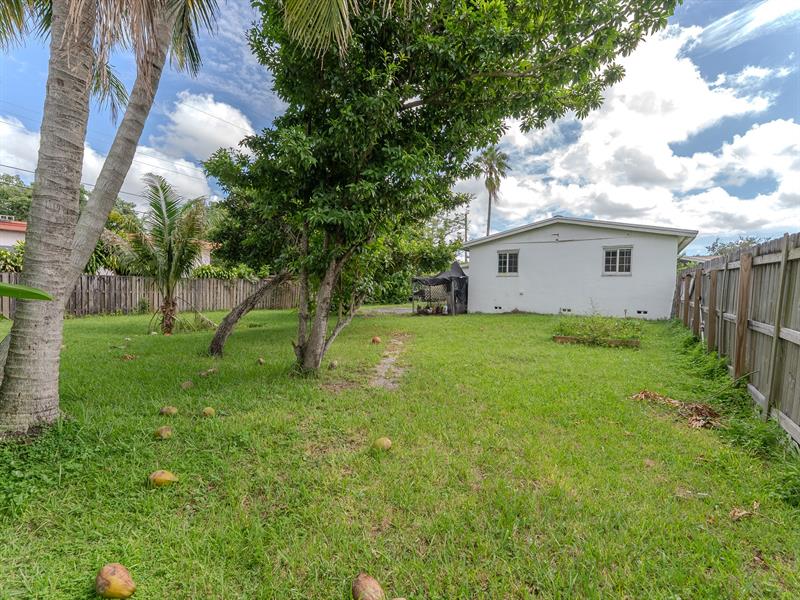 Image 22 of 27 For 2011 97th Ter