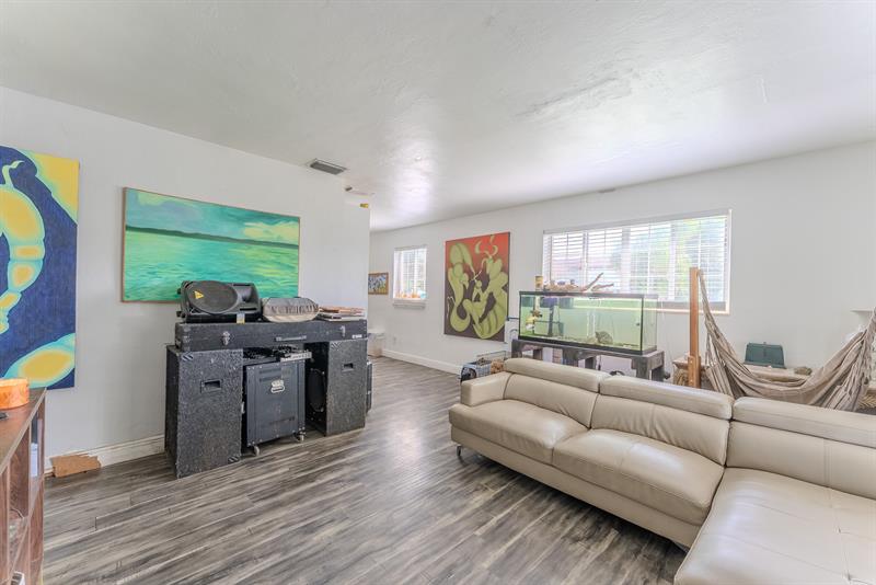 Image 7 of 27 For 2011 97th Ter