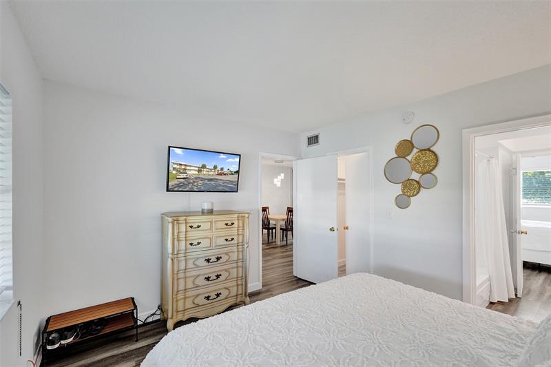 Image 19 of 68 For 2751 Golf Blvd  2019