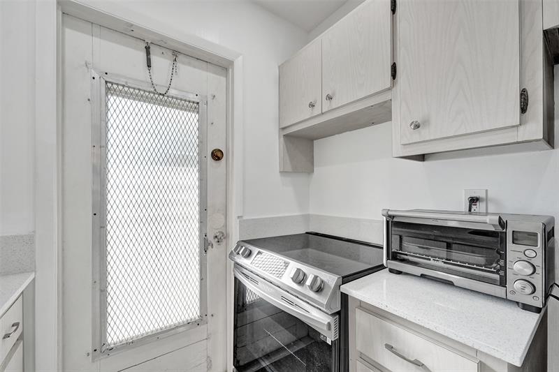 Image 35 of 68 For 2751 Golf Blvd  2019