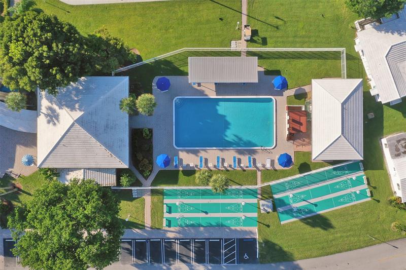 Image 52 of 68 For 2751 Golf Blvd  2019