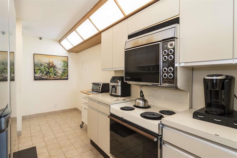 Image 22 of 22 For 19355 Turnberry Way  24c