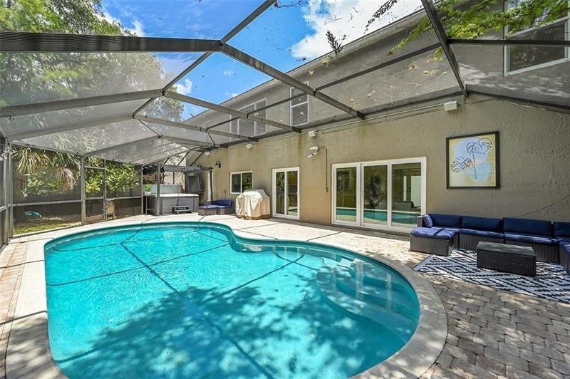Image 13 of 25 For 7501 Red Bay Place