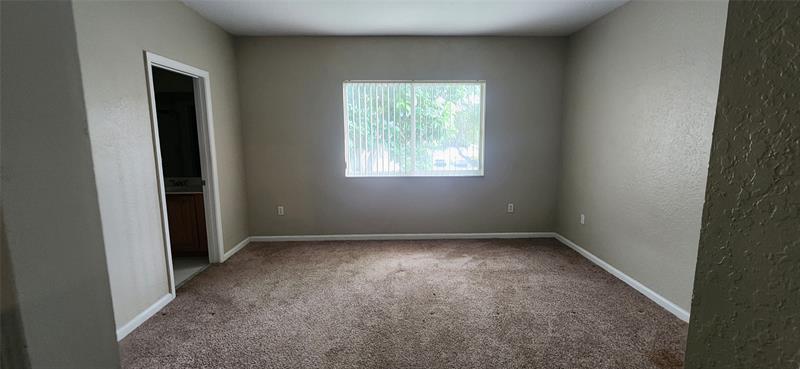 Image 10 of 38 For 7478 17th Dr