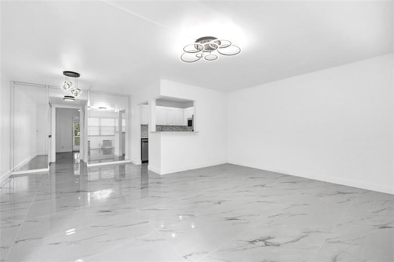 Details for 242 Tilford L  L, Deerfield Beach, FL 33442