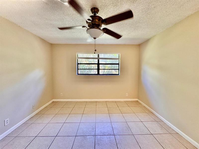 Image 12 of 23 For 11211 Royal Palm Blvd  11211