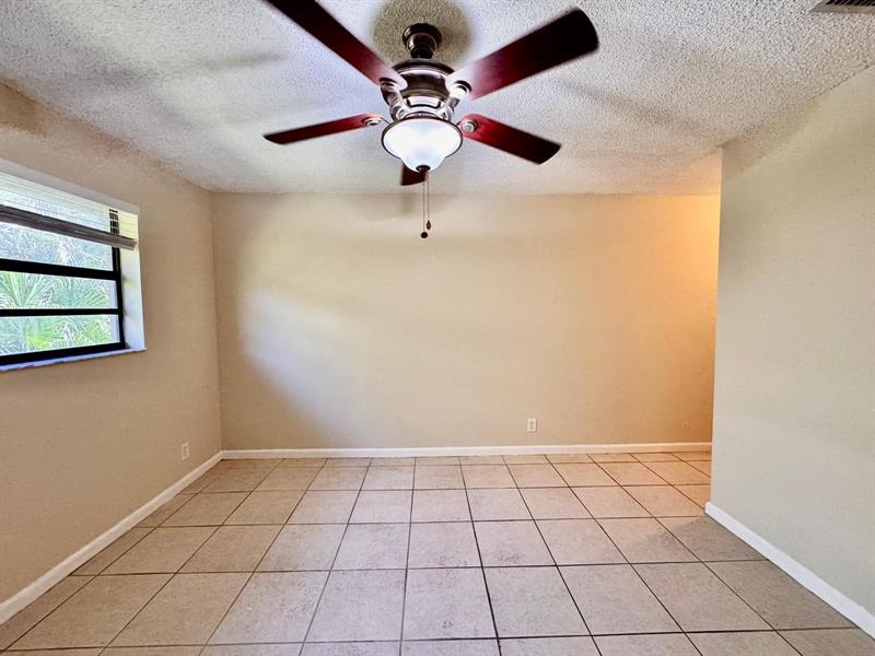 Image 13 of 23 For 11211 Royal Palm Blvd  11211
