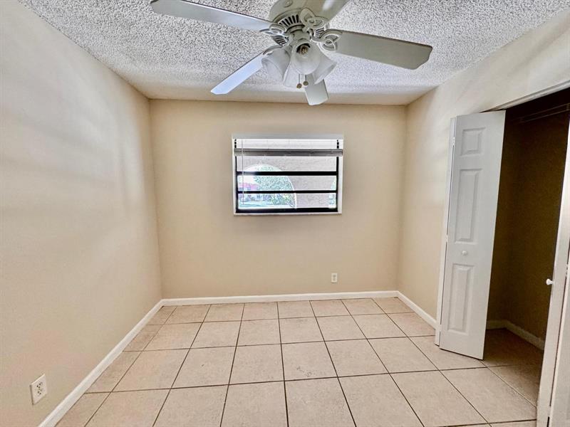 Image 21 of 23 For 11211 Royal Palm Blvd  11211
