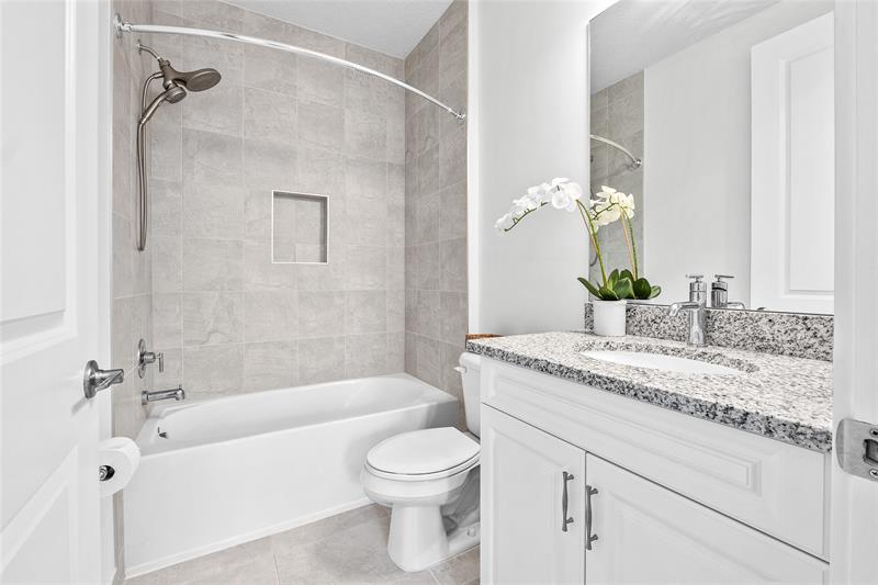 Image 34 of 59 For 7151 Villamar Way