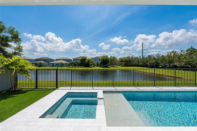 Image 38 of 59 For 7151 Villamar Way