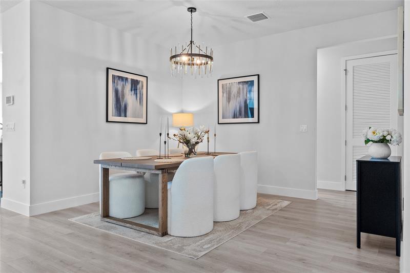 Image 5 of 59 For 7151 Villamar Way