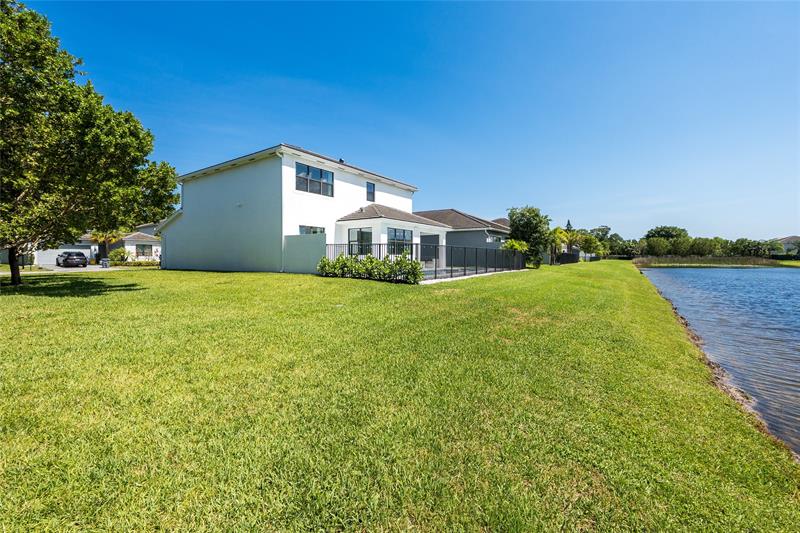 Image 51 of 59 For 7151 Villamar Way