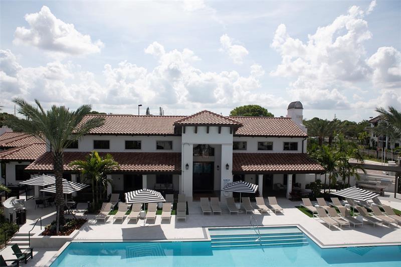 Image 11 of 18 For 8894 Nw 44th St  1-308