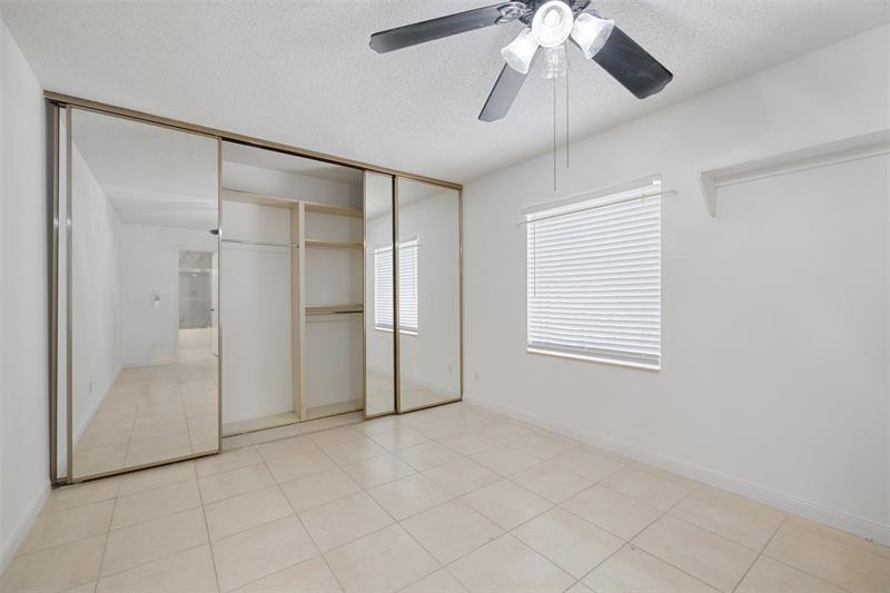 Image 24 of 38 For 5203 Wheatley Ct