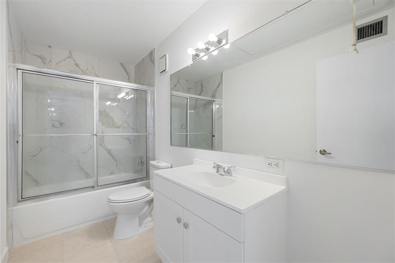 Image 26 of 38 For 5203 Wheatley Ct