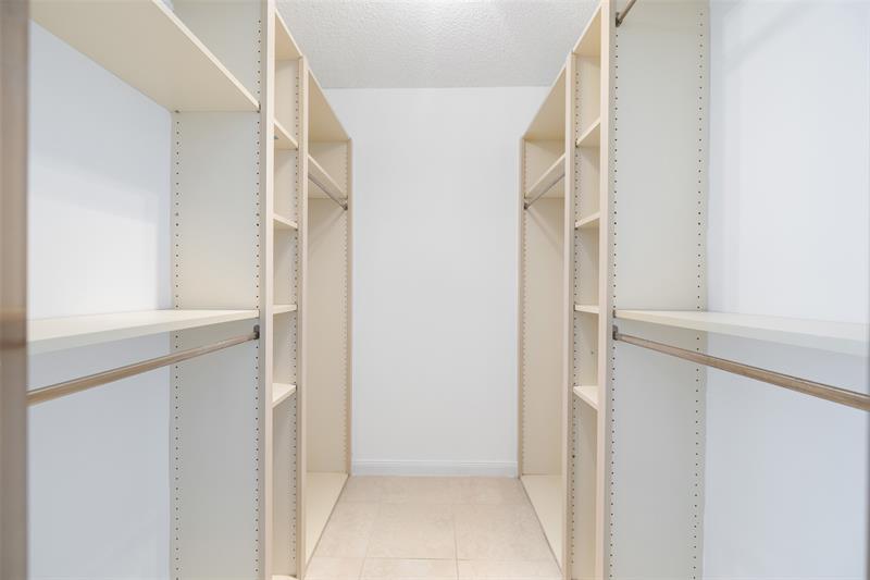 Image 29 of 38 For 5203 Wheatley Ct