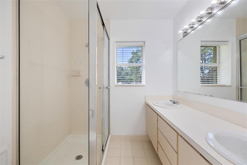 Image 33 of 38 For 5203 Wheatley Ct