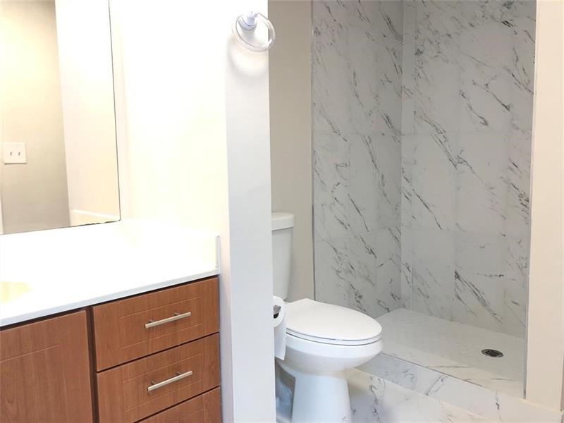 Image 7 of 7 For 729 92nd Ave