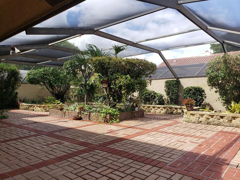 Image 30 of 34 For 6829 Pradera Drive