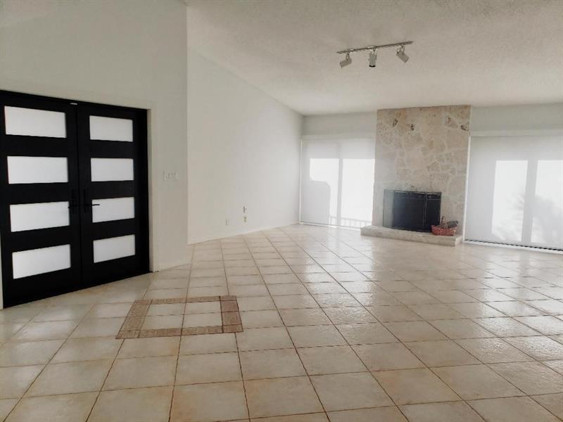 Image 5 of 34 For 6829 Pradera Drive