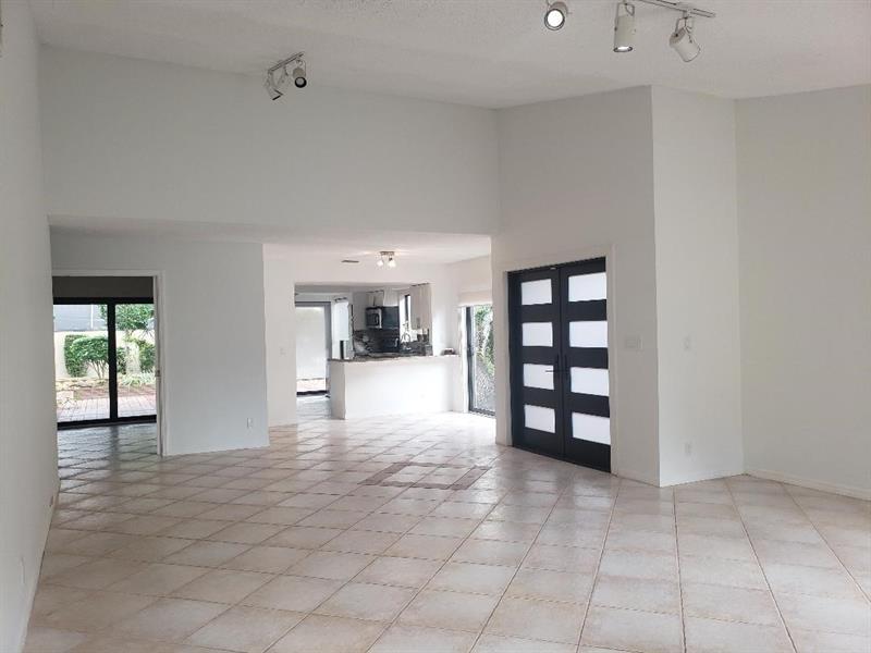 Image 7 of 34 For 6829 Pradera Drive