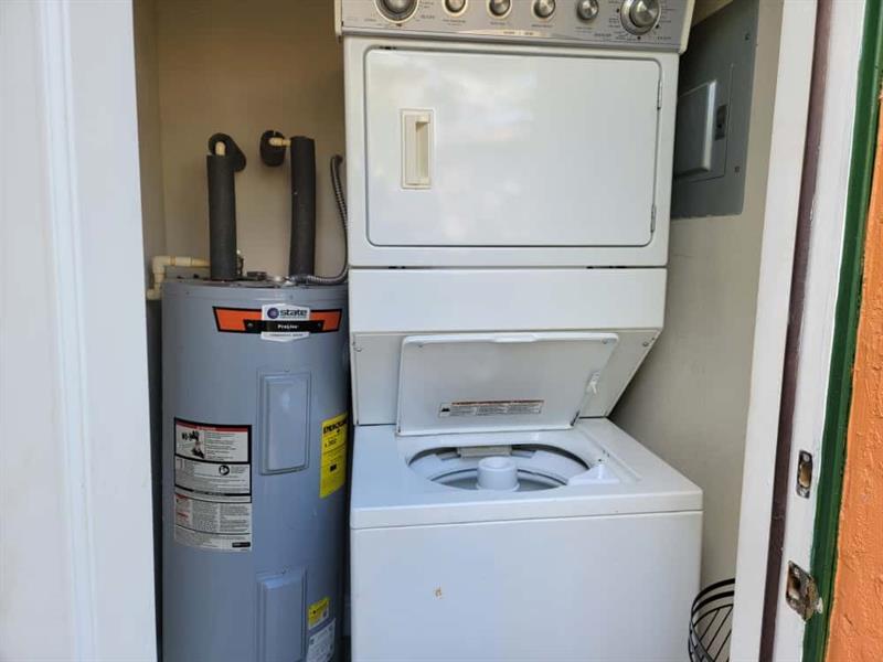 Image 11 of 13 For 441 7th Ter  2