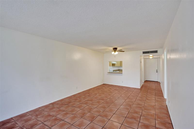 Image 10 of 25 For 9481 Evergreen Pl  103