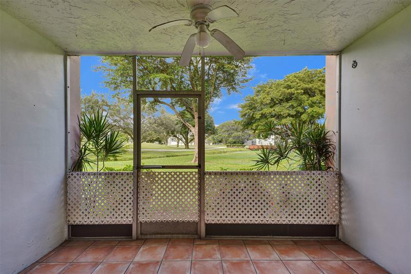 Image 7 of 25 For 9481 Evergreen Pl  103