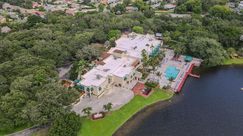 Image 8 of 25 For 9481 Evergreen Pl  103