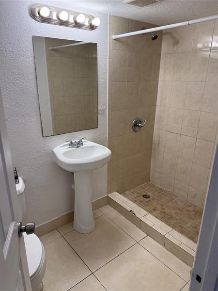 Image 12 of 16 For 264 Sunshine Dr
