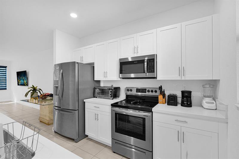 Image 26 of 65 For 1901 5th Ct  