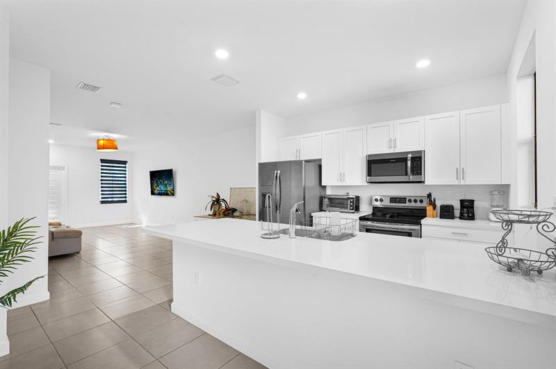 Image 30 of 65 For 1901 5th Ct  