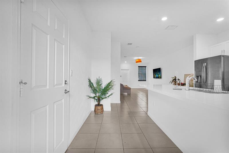 Image 31 of 65 For 1901 5th Ct  