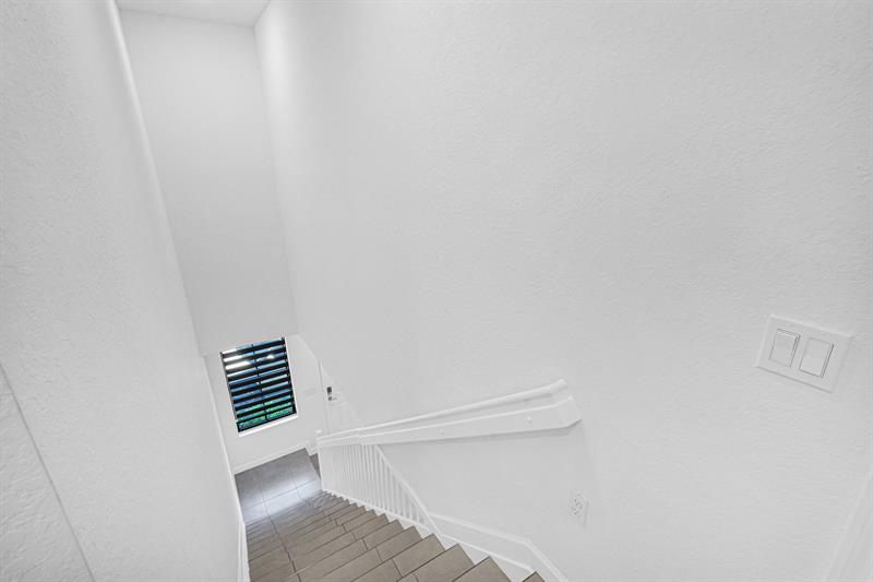 Image 52 of 65 For 1901 5th Ct  