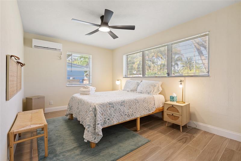 Image 14 of 19 For 20 17th Ave  