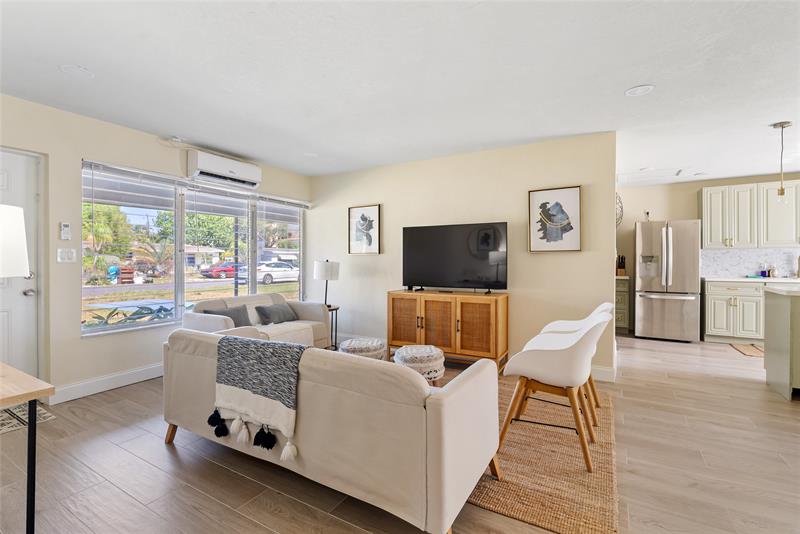 Image 19 of 19 For 20 17th Ave  