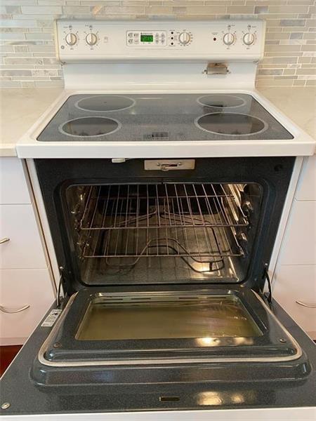 Image 31 of 32 For 718 5th Ave  