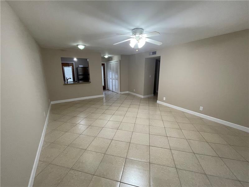 Image 8 of 28 For 550 2nd Ave  G5