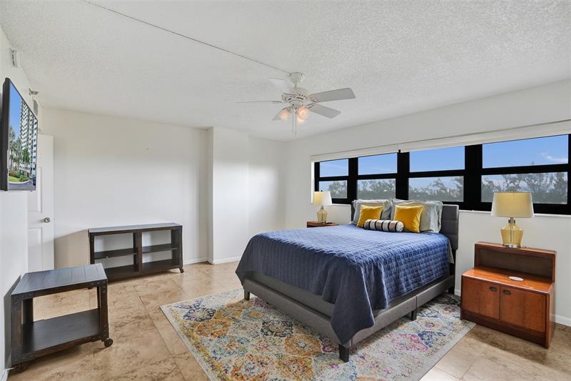 Image 10 of 28 For 3200 Port Royale Dr  809